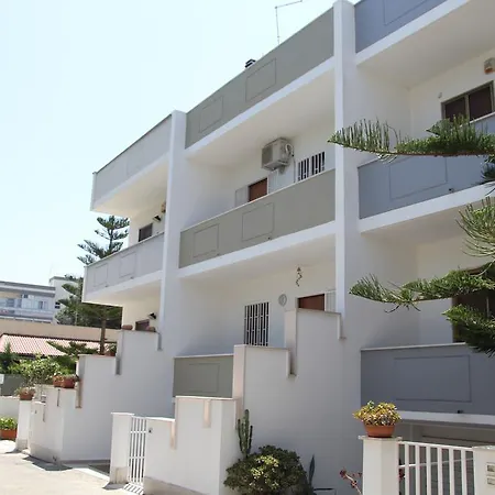 Bed & Breakfast Torre Pelosa 3*